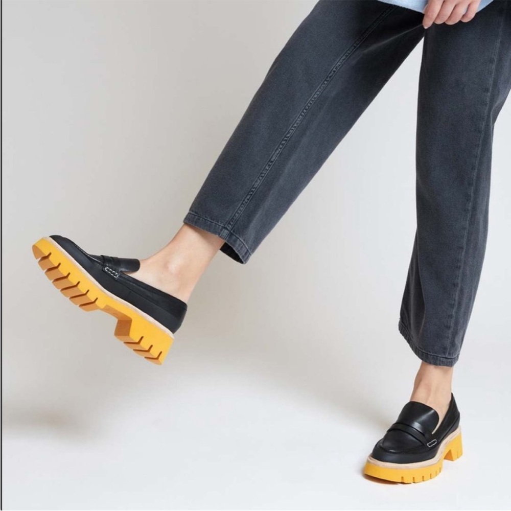 Oncept Seoul Black and Citrus Designer Loafers